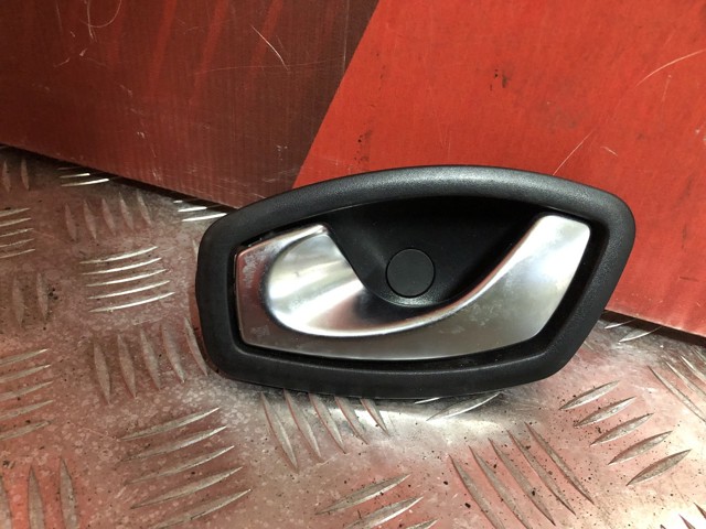 Ручка передней двери внутренняя, левая 806700006R RENAULT
