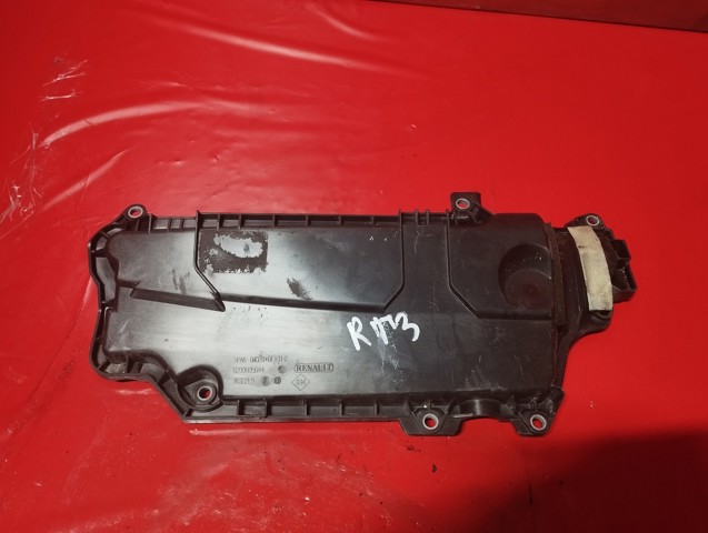 Крышка мотора декоративная 8200805844 RENAULT