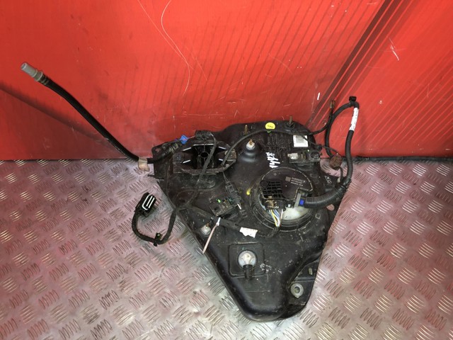 Бак AD BLUE 8K0131877S VAG