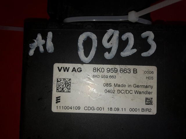VAG 8K0959663B Стабилизатор напряжения в наличии Тернополь