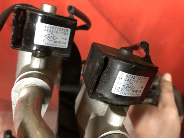 RENAULT 924408549R в наличии Ровно