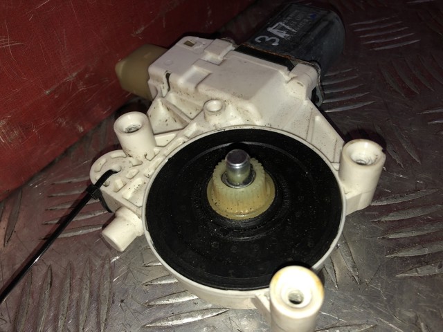 985159102 BMW купить в Павлоград