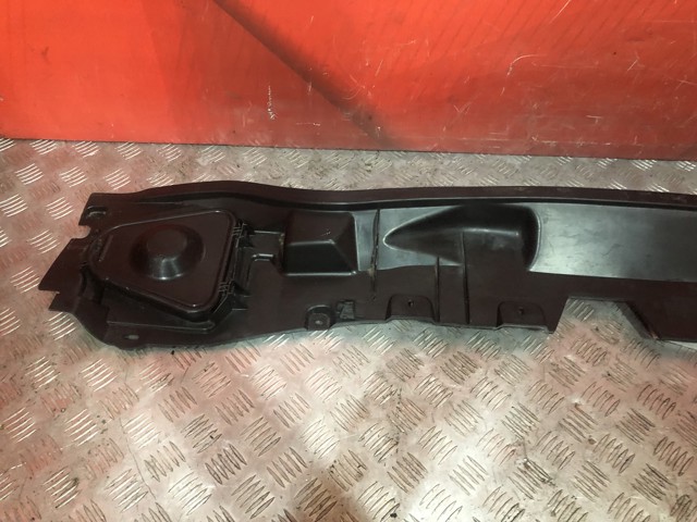 MERCEDES A2468300213 Решетка дворников в наличии Запорожье