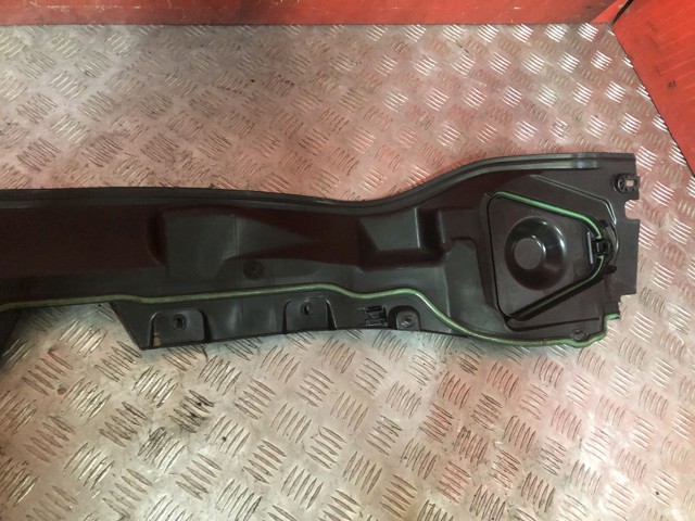 MERCEDES A2468300213 Решетка дворников в наличии Сумы
