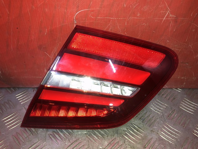 Фонарь задний правый, внутренний A2469069200 MERCEDES
