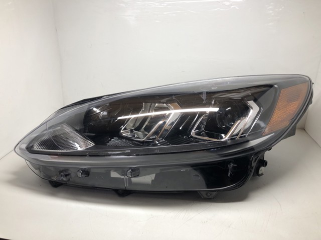 Вставка фары правой LJ6B13W030AH FORD