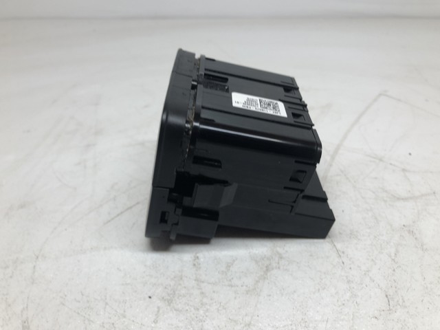 LJ6T11B573FBW FORD купить в Сумы