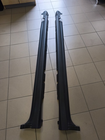 BMW 51127488232 Накладка (молдинг) порога наружная правая в наличии Полтава