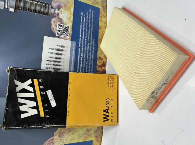 Воздушный фильтр WA6333WIX WIX