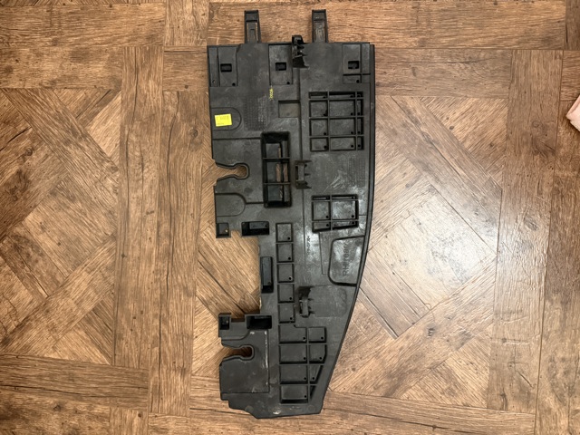 A1676982001 MERCEDES купить в Ирпень