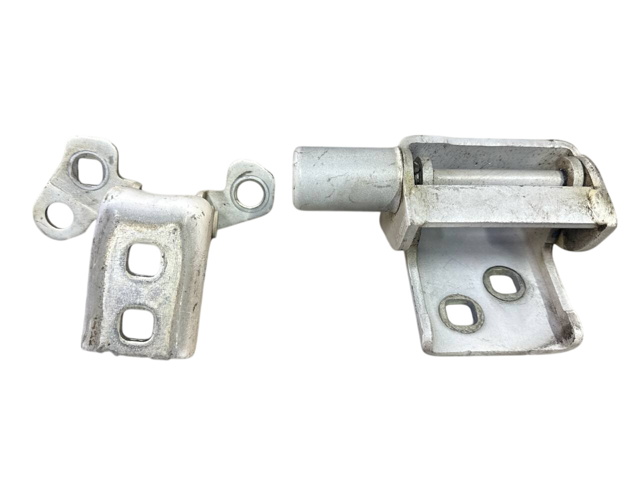 804011641R RENAULT Петля двери передней левой купить в Черкассы