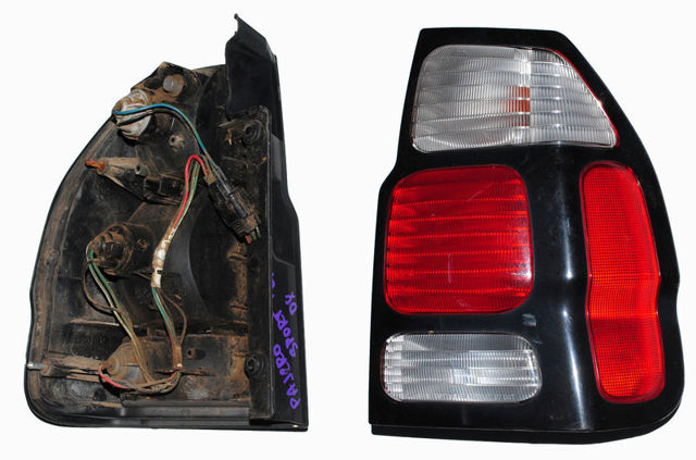 Фонари задние Mitsubishi Pajero SPORT 1