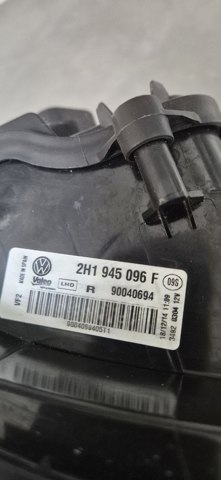 VAG 2H1945096J Фонарь задний правый в наличии Черкассы
