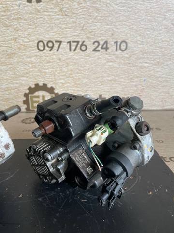 Насос топливный высокого давления (ТНВД) 0445010213 FORD