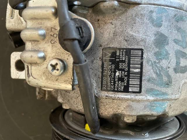 926003234R RENAULT Компрессор кондиционера купить в Днепр