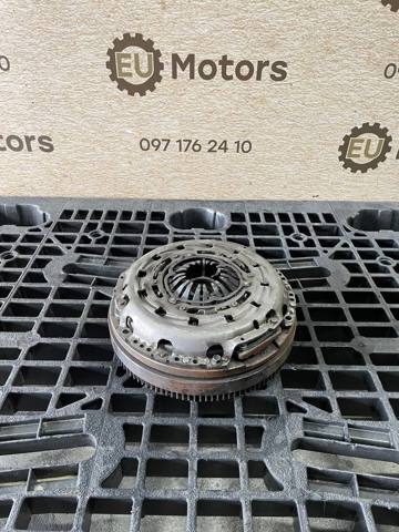 SH0116610 Mazda Маховик двигателя