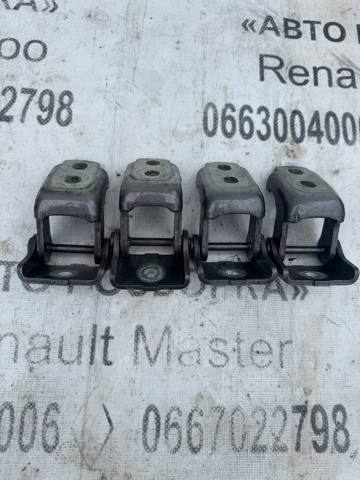 804200013R RENAULT Петля двери передней купить в Николаев