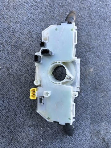 RENAULT 255679223R Переключатель подрулевой, в сборе в наличии Каменское