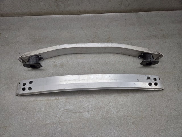 Усилитель бампера заднего 6410D271 MITSUBISHI