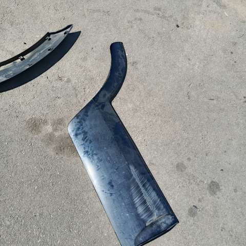 Накладка задней левой двери, нижняя 87731H8400 HYUNDAI