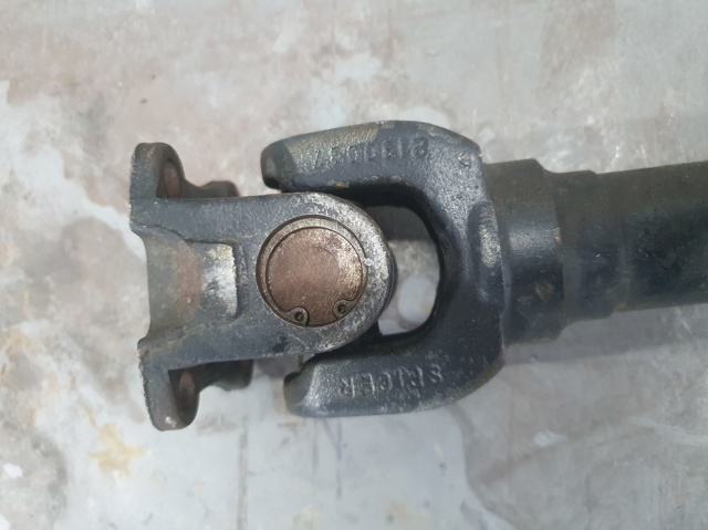 Вал карданный передний 37200EB300 NISSAN