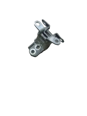 Дверной шарнир правый передний 824211KA0A NISSAN