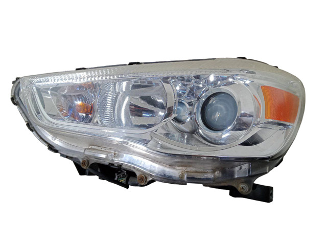 Фары 8301B587 MITSUBISHI