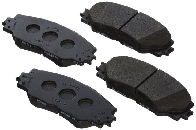Передние тормозные колодки 044650R010 TOYOTA