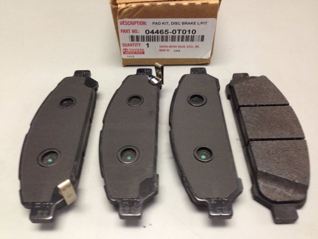Колодки передние 044650T010 TOYOTA
