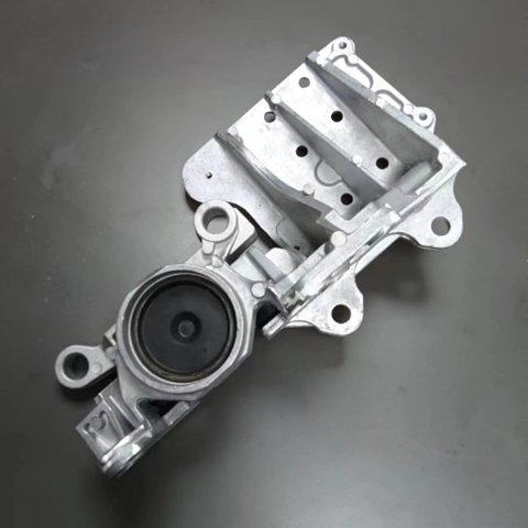Задняя опора двигателя 11220JD200 NISSAN