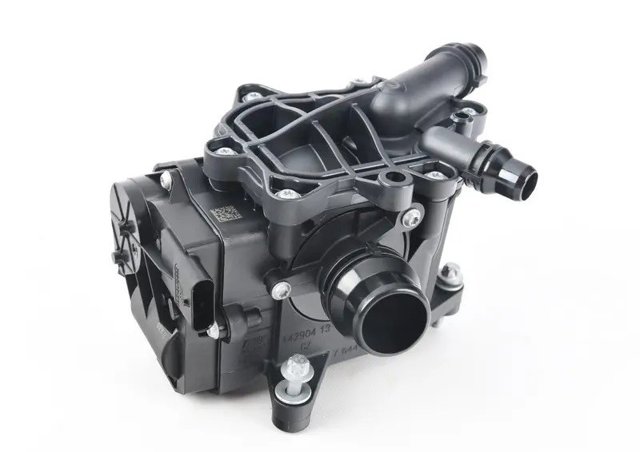 Корпус термостата в сборе 11537644811 BMW