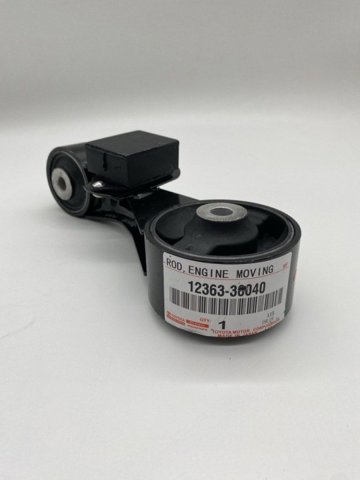 Верхняя опора двигателя 1236336040 TOYOTA