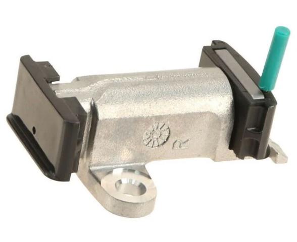 Натяжитель цепи ГРМ 1355038020 TOYOTA