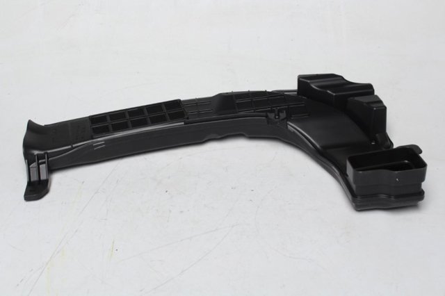 Воздухозаборник 165546RA0C NISSAN
