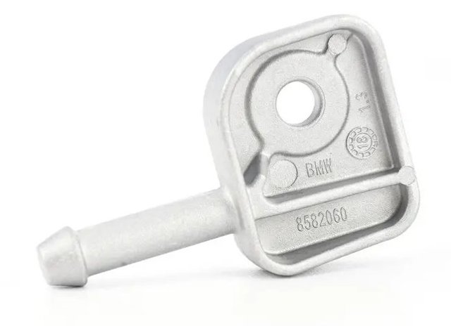 BMW 18308582060 Кронштейн задней подушки глушителя в наличии Чернигов