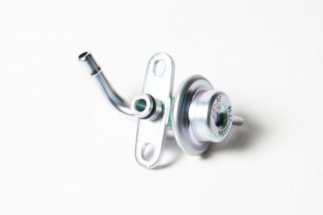 Регулятор давления топлива 22670AA252 SUBARU