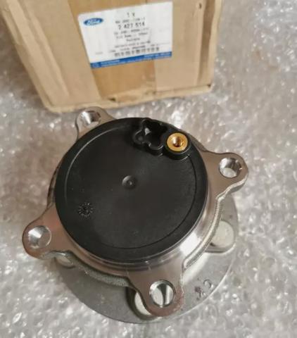 Ступица заднего колеса 2427514 FORD