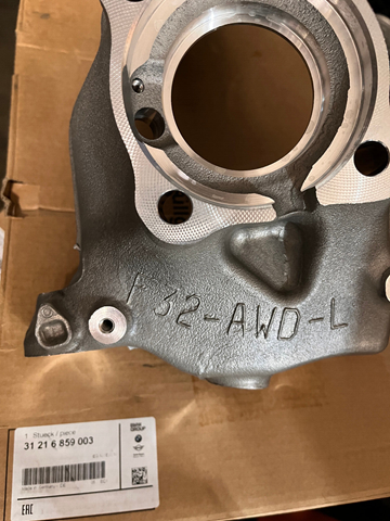 31216859003 BMW Цапфа (поворотный кулак) передний левый купить в Ужгород