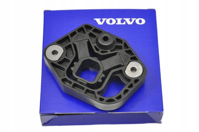 Патрубок интеркуллера 31439575 VOLVO