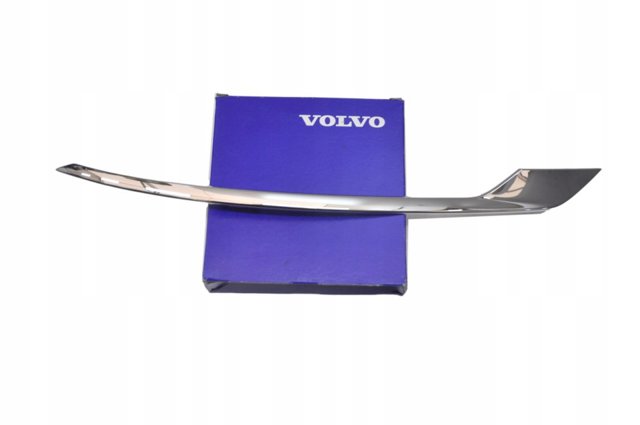Молдинг заднего бампера, левый 31449137 VOLVO