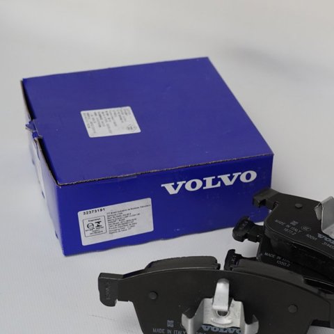 Колодки тормозные дисковые комплект 32373191 VOLVO