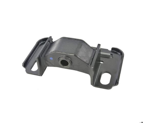 345605M400 NISSAN Кронштейн кулисы КПП купить в Каменское
