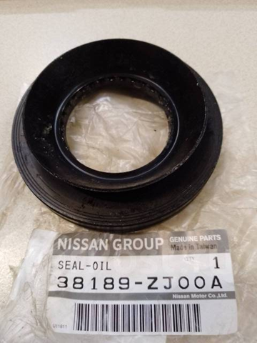 Сальник заднего хвостовика редуктора  38189ZJ00A NISSAN