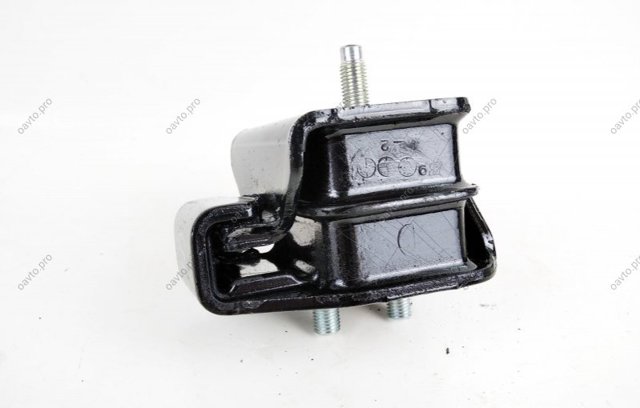 Подушка (опора) двигателя, передняя 41022FA001 SUBARU