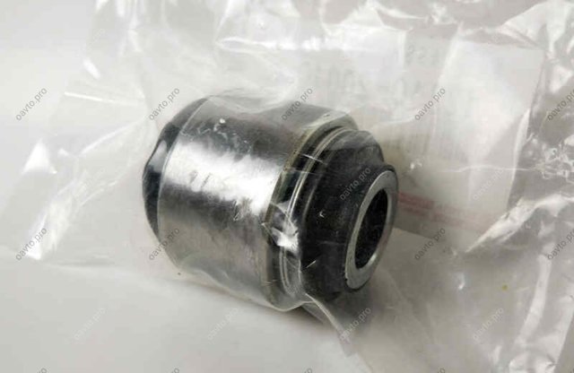 Сайлентблок заднего кулака 4221020010 TOYOTA