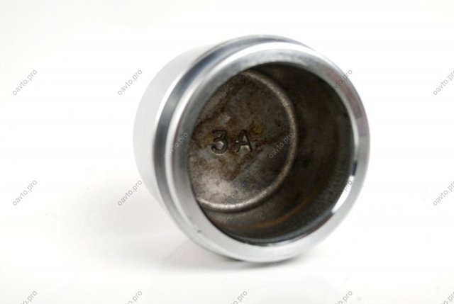 Поршень суппорта переднего 4773135040 TOYOTA