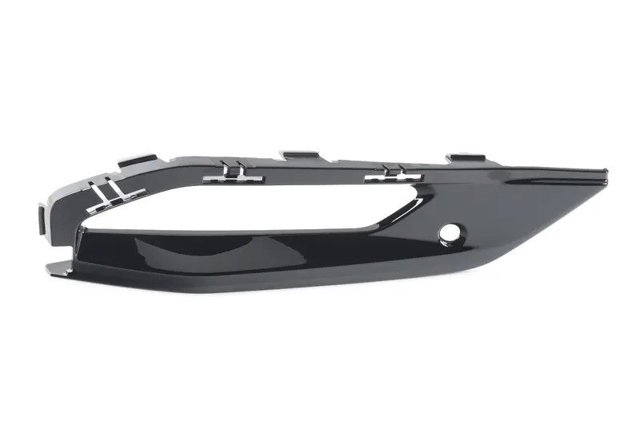 51118074260 BMW Ободок (окантовка) фары противотуманной правой купить в Ирпень