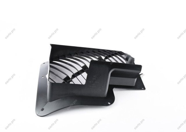 Лючек подкрылка переднего левого 51717169417 BMW