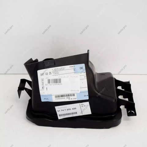 51747255420 BMW Воздуховод (дефлектор) радиатора правый купить в Житомир