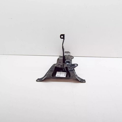 Кронштейн замка капота 53208KK020 TOYOTA